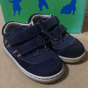 Boy navy sneakers, Velcro, Size 6.5 W  - Final Price